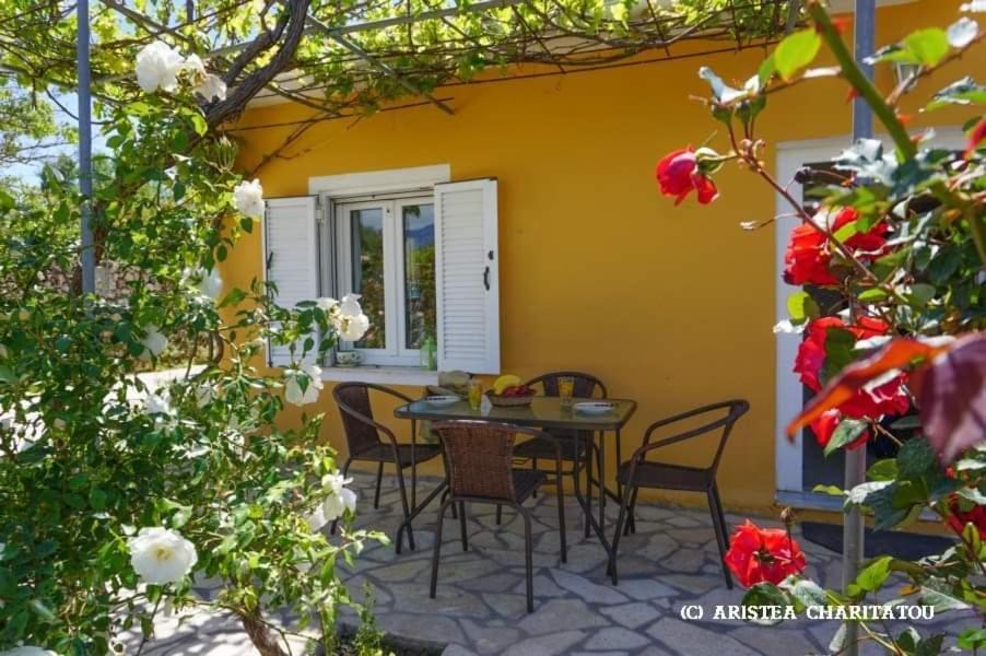 Adonino Residence-The House Of Pomegranates Lakíthra 外观 照片