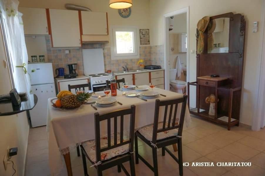 Adonino Residence-The House Of Pomegranates Lakíthra 外观 照片