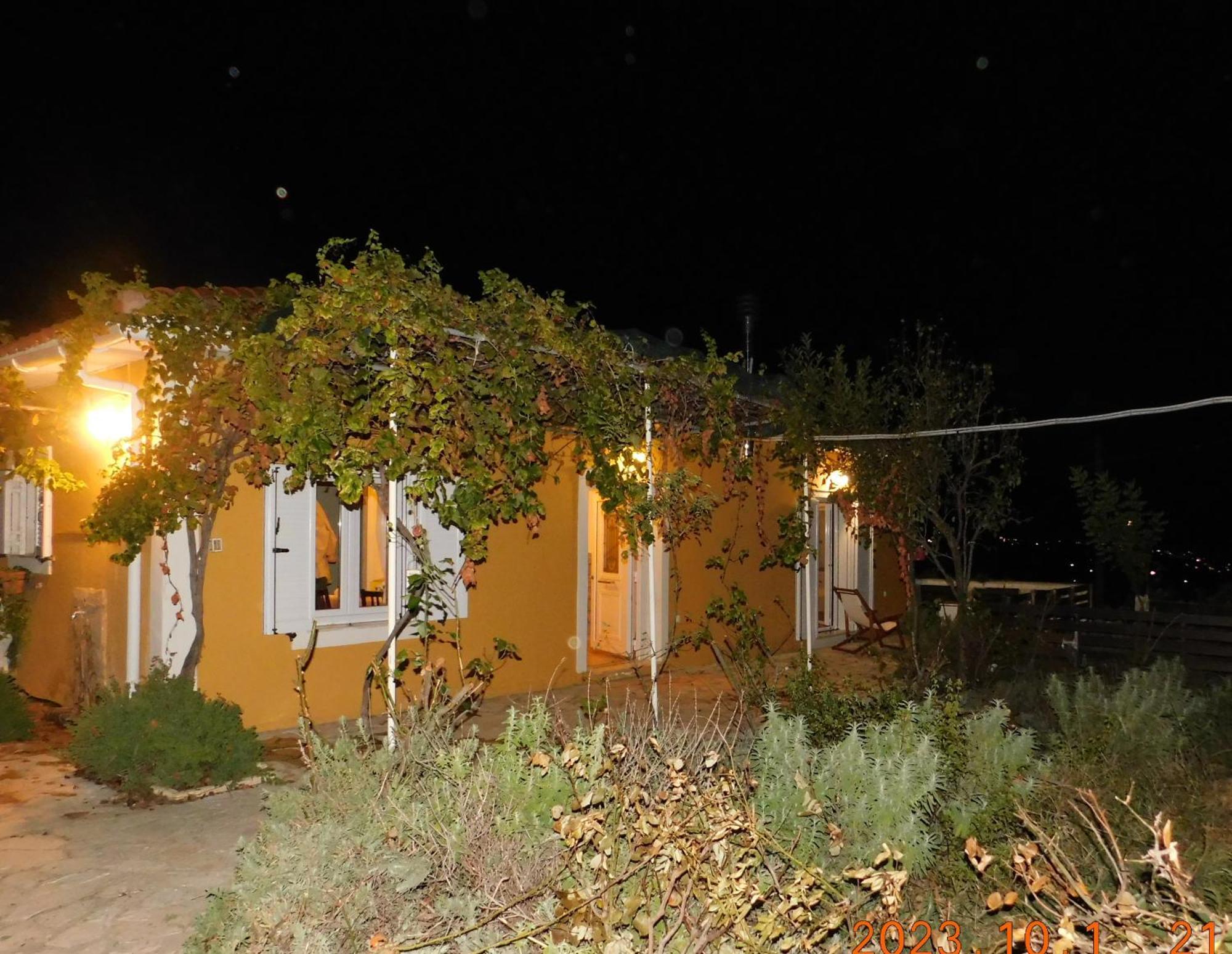 Adonino Residence-The House Of Pomegranates Lakíthra 外观 照片